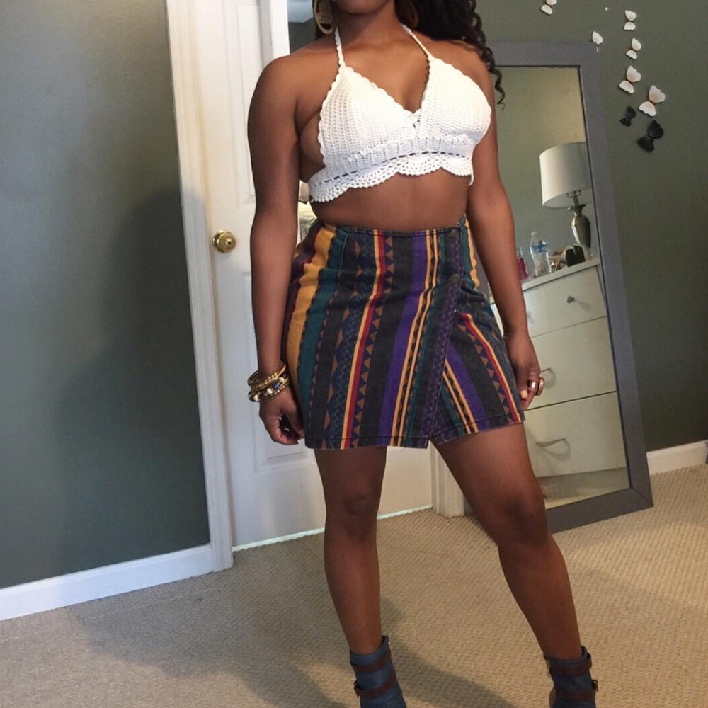 Vintage 90's Tribal denim skirt - Picture 2 of 5